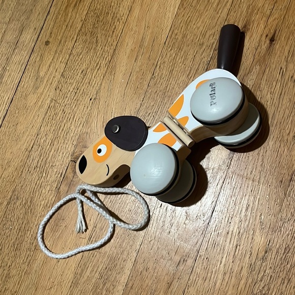 Polar B Wooden Dog Pull Toy - Picture 3 of 6